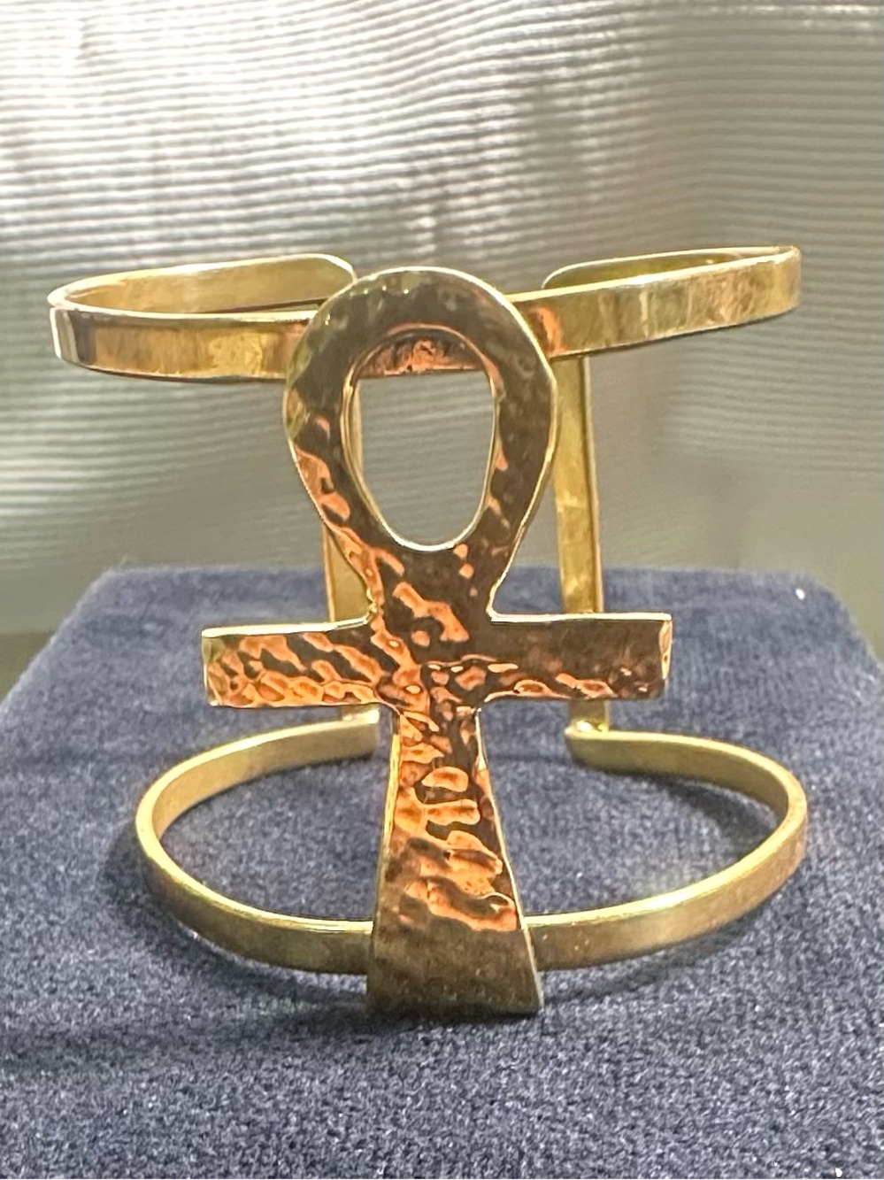 Vtg: Egyptian Revival Brass Hammered Ankh Wrist Cuff